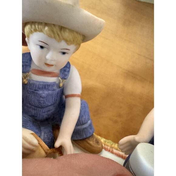 Home Interiors Gifts 1998 Denim Days "The Picnic #15321” picnic basket apple Kid - Picture 8 of 14